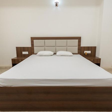 Maryada Maitri Resort -100 Rooms & 3 Banquets 실리구리 외부 사진