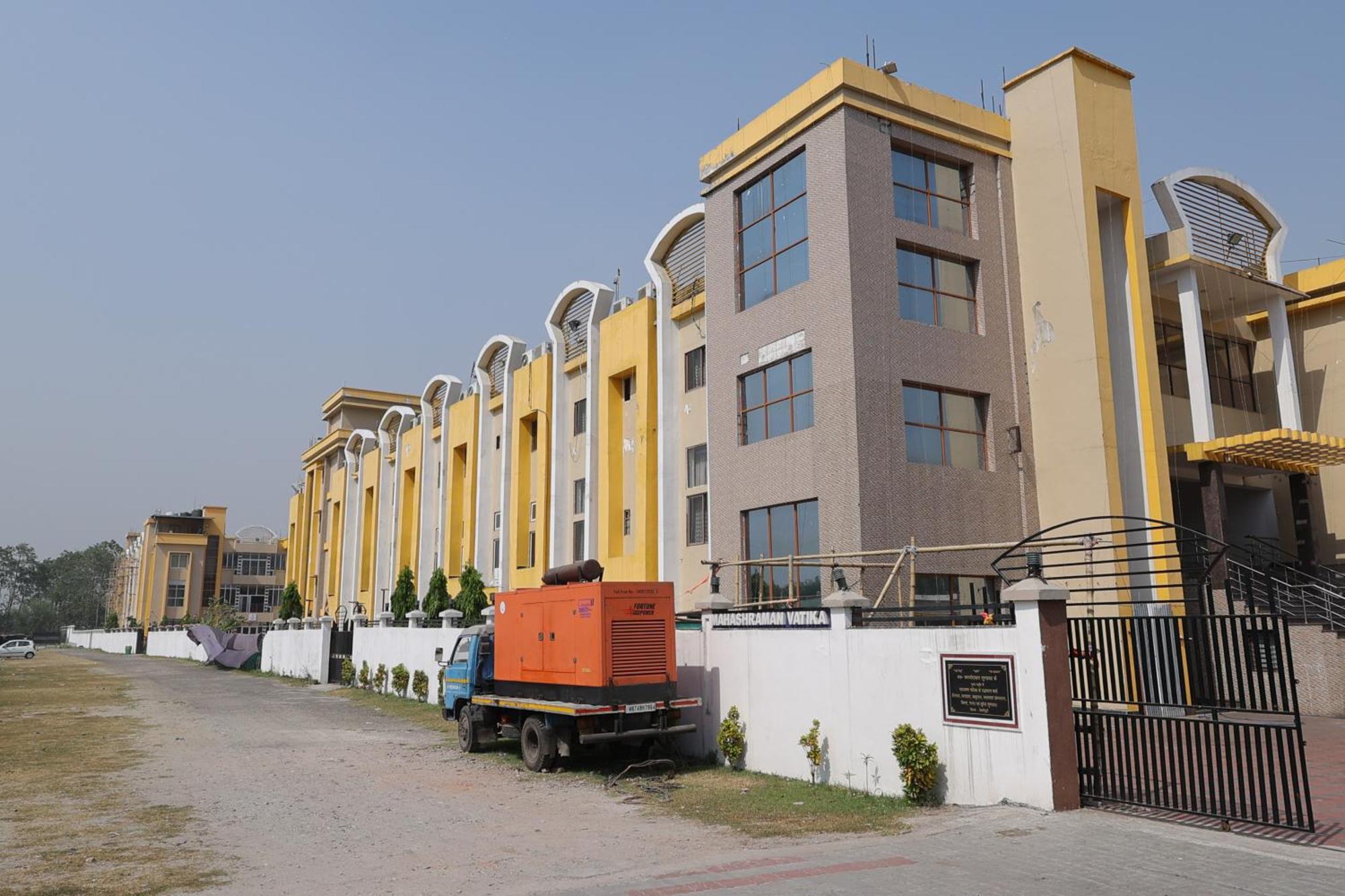 Maryada Maitri Resort -100 Rooms & 3 Banquets 실리구리 외부 사진